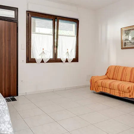 Fossato 35 Flat *